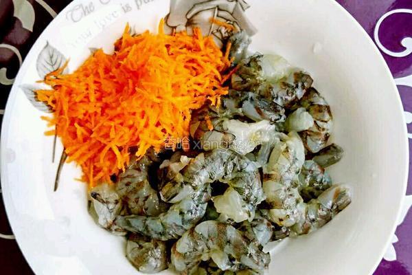 大虾酿香菇的做法图解2