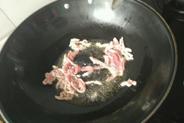 肉丝炒粉条的做法图解3