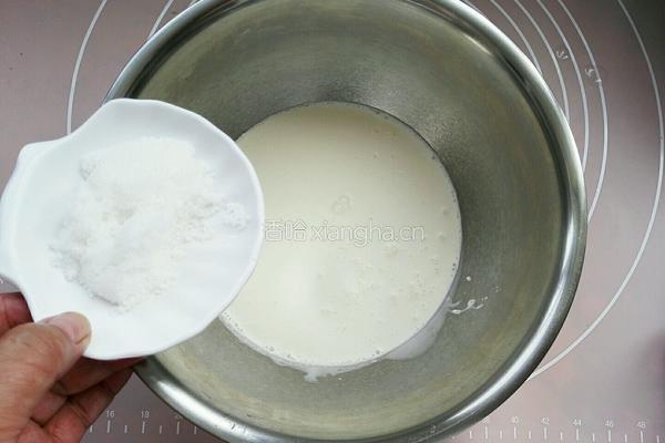 樱花慕斯蛋糕的做法图解10