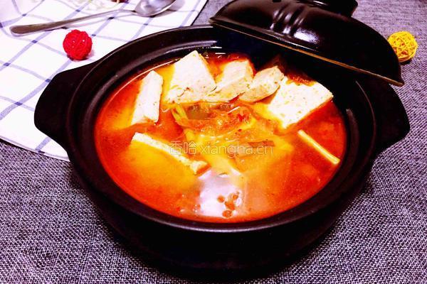 五花肉辣白菜豆腐汤的做法图解11