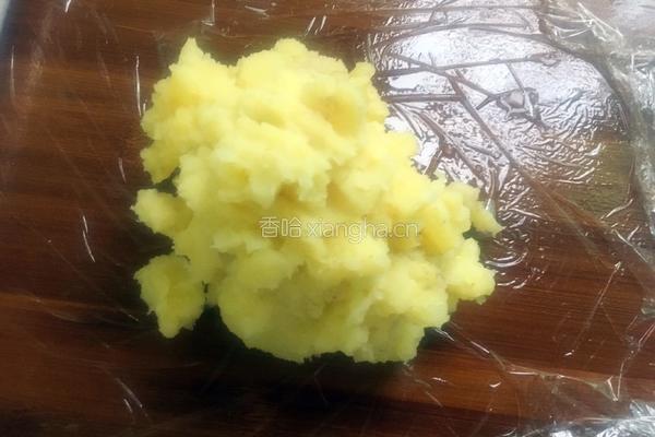 肉沫土豆泥的做法图解4