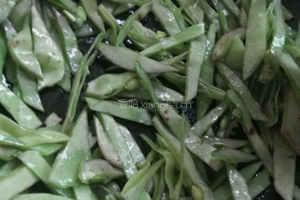炒扁豆的做法图解6