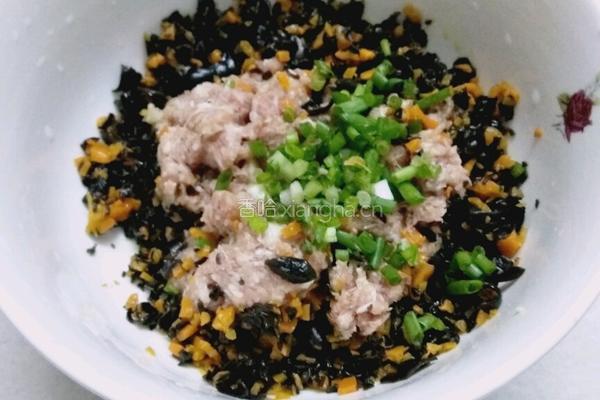 黑木耳馅包子的做法图解7