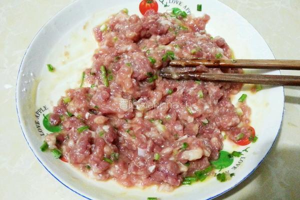 菇上明月（香菇蒸鹌鹑蛋）的做法图解3