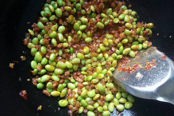 酱香肉粒青豆的做法图解5