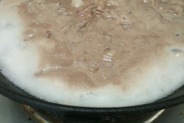 牛腩土豆的做法图解2