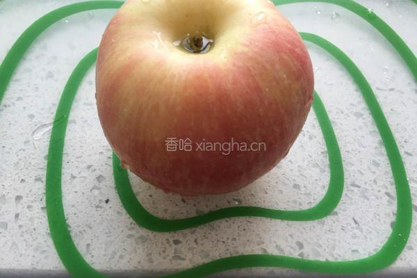 苹果--大闸蟹的做法图解1