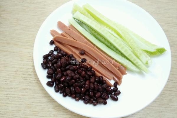 红豆寿司的做法图解1