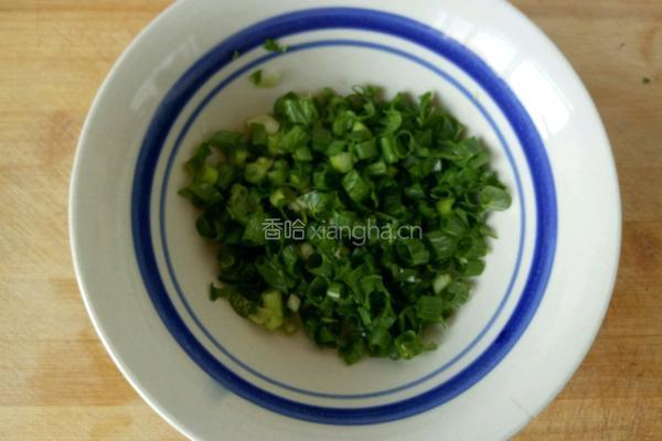 葱油千层饼的做法图解3