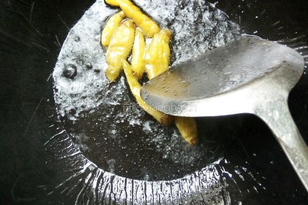 青椒孜然牛肉的做法图解5