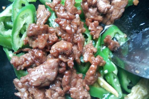 青椒孜然牛肉的做法图解7
