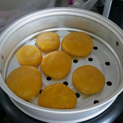 烫糯米粉南瓜蒸饼的做法[图]
