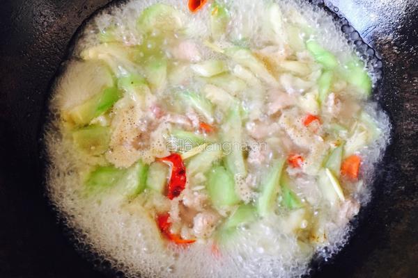 丝瓜肉片汤的做法图解8