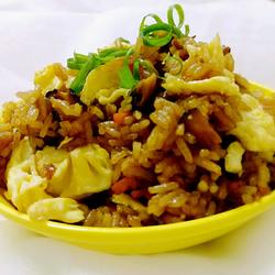 酱油炒饭的做法[图]