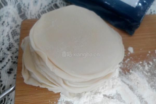 猪肉圆白菜馅饺子的做法图解9