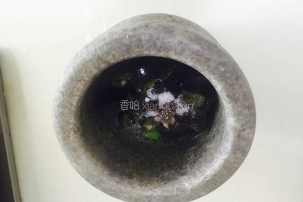 辣椒擂皮蛋的做法图解8