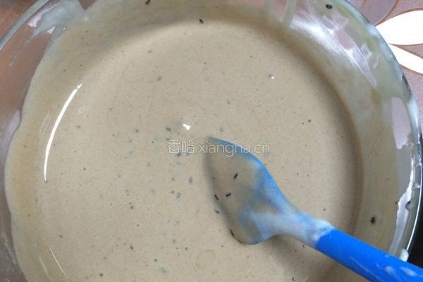 芝麻薯泥蛋糕卷的做法图解4