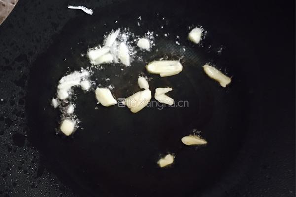 蒜香红薯叶的做法图解2
