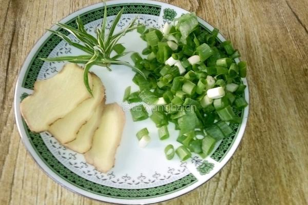 鸭腿冬瓜汤的做法图解4