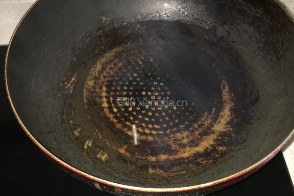 丝瓜炒茶撒的做法图解3