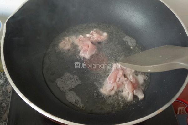 芹菜炒肉的做法图解3