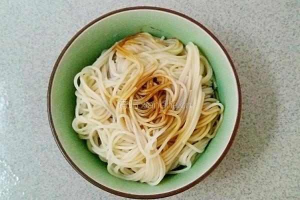 葱油拌面的做法图解10