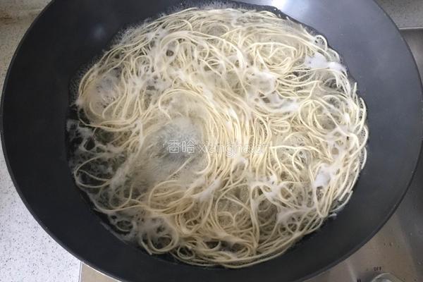 葱油冷拌面的做法图解4