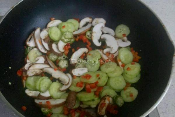 黑椒牛肉意面的做法图解4