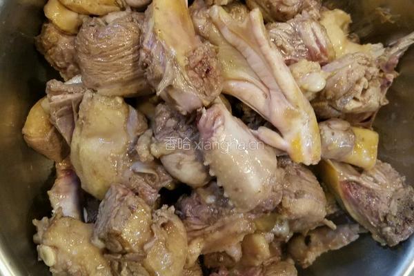 啤酒鸭 （吃我的啤酒鸭不需喝啤酒）的做法图解3