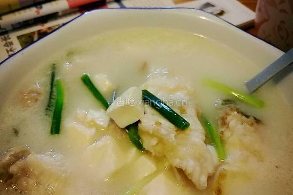 鱼骨豆腐汤的做法图解8
