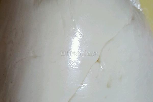 椒盐芝麻卷子的做法图解1