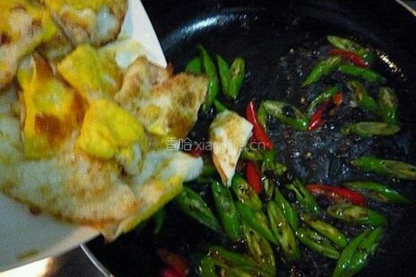 香辣豆鼓荷包蛋的做法图解8