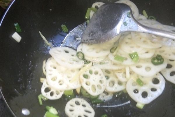 清炒藕片的做法图解5