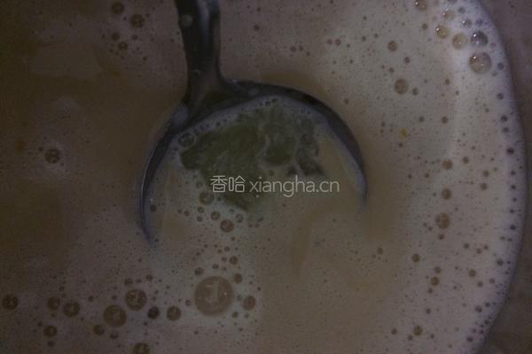蛋黄牛奶雪糕的做法图解4