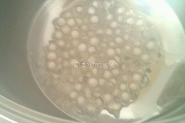 红豆西米露的做法图解2