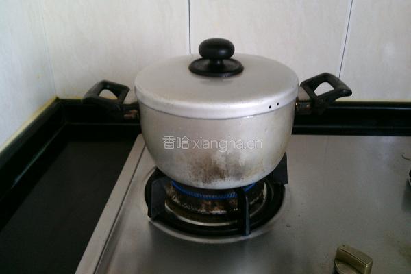 南瓜泥糊汤的做法图解3