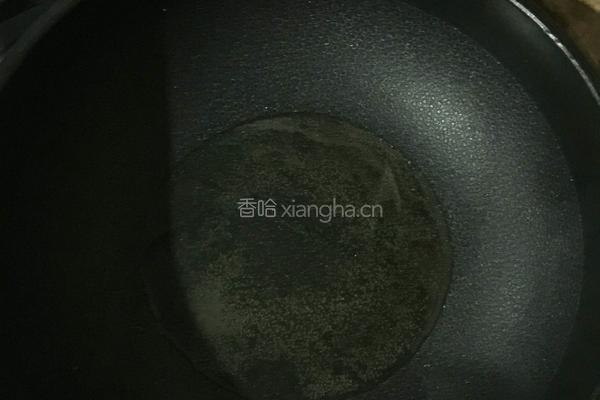 海鲜菇炒胡萝卜的做法图解3