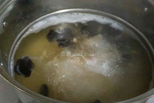 海米白菜粉丝汤的做法图解5
