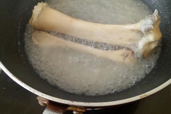大白菜炖豆腐的做法图解1
