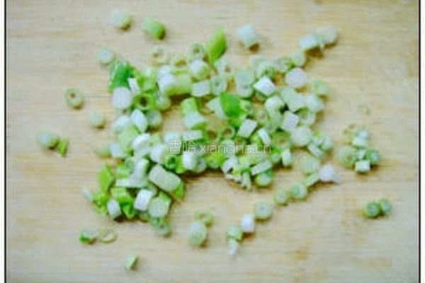 葱花炒蛋的做法图解2