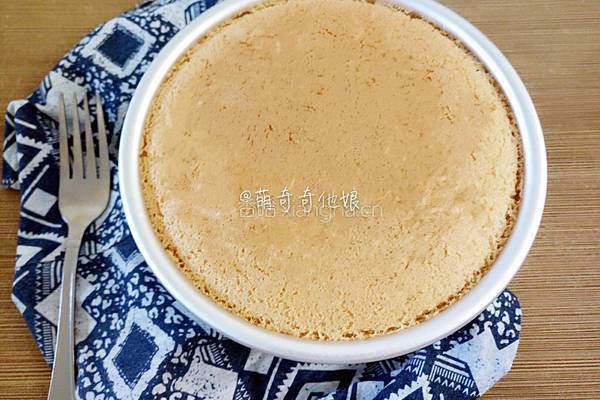 六寸戚风蛋糕（2蛋配方）的做法图解13