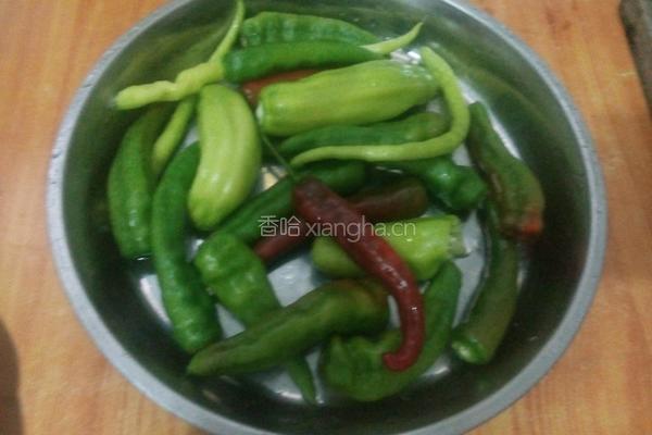 酱辣椒圈的做法图解1