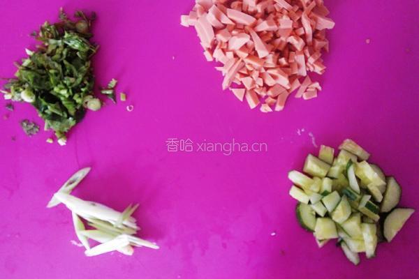 早餐鸡蛋杯的做法图解1