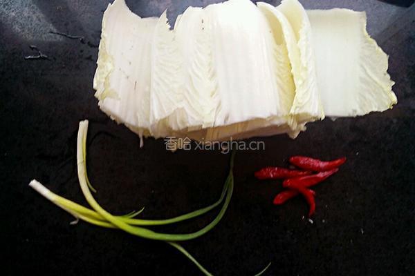 酸白菜梗的做法图解1