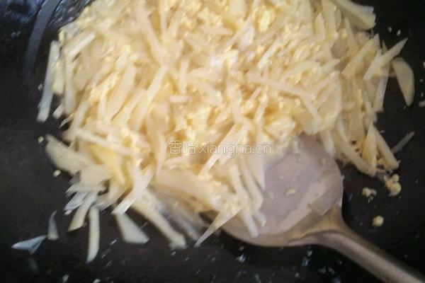 土豆炒蛋的做法图解5