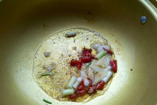 酸菜绿豆面的做法图解6