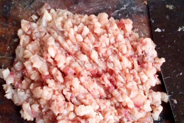 鱼肉丸子汤的做法图解2