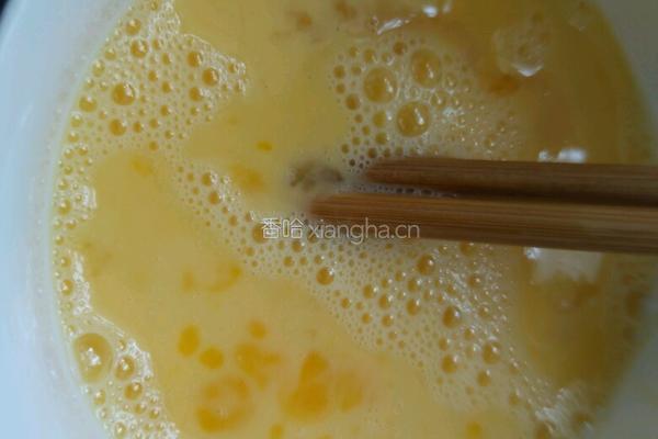菜椒胡萝卜蛋炒饭的做法图解4