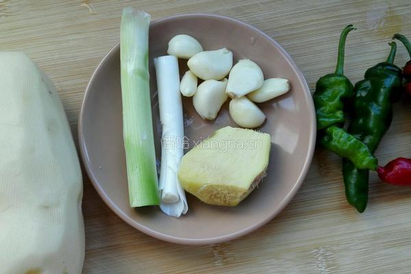 醋溜土豆丝的做法图解1