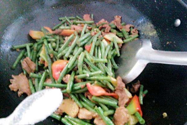豇豆炒肉片的做法图解10